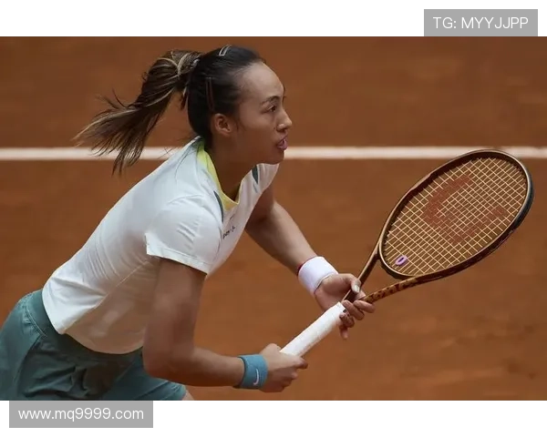 郑钦文红土首秀首盘落败前澳网冠军